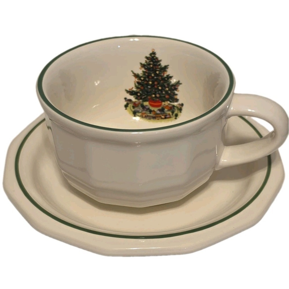 Pfaltzgraff Christmas Heritage Cup and Saucer Set